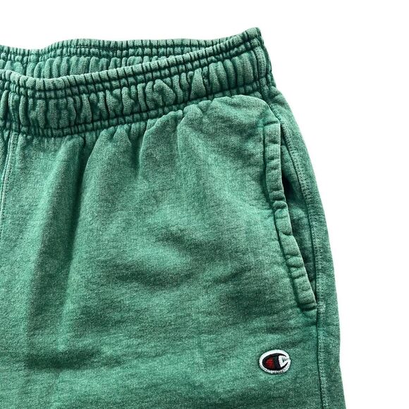 Champion Men's Green Shorts Size M - Picture 6 of 6